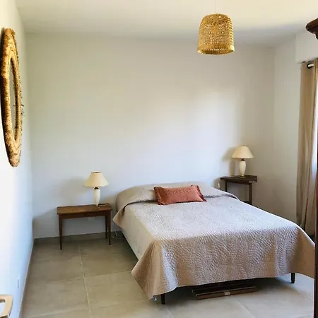 Apartment Spacieux Et Lumineux 3 Pieces De 68m2 - 4personnes A 10mn Des Plages A Pied